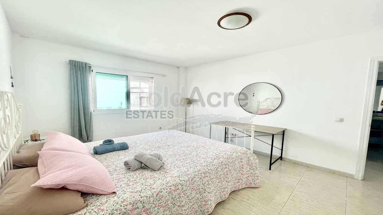 2 soveværelse Lejlighed til salg i Corralejo - € 279.000 (Ref: 9242567)