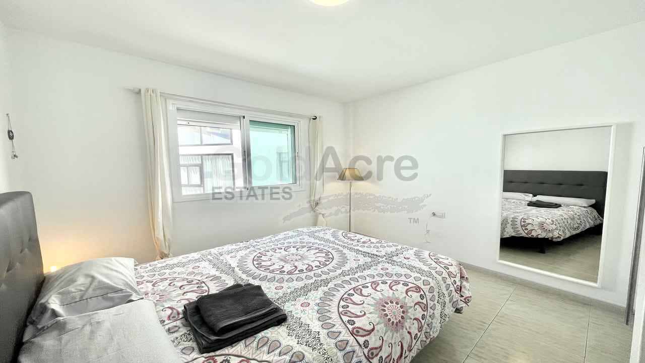 2 soveværelse Lejlighed til salg i Corralejo - € 279.000 (Ref: 9242567)