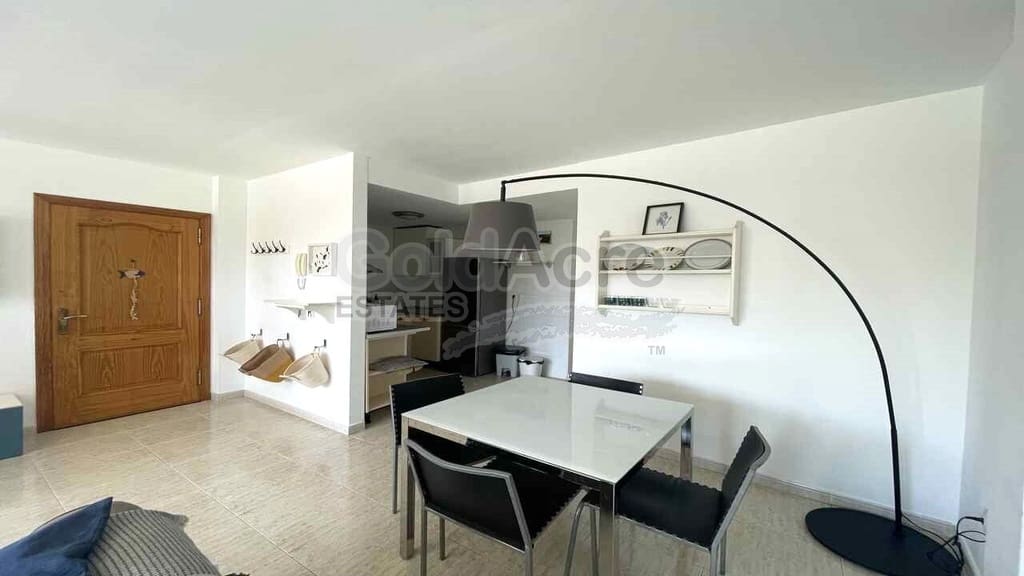 2 slaapkamer Appartement te koop in Corralejo - € 279.000 (Ref: 9242567)