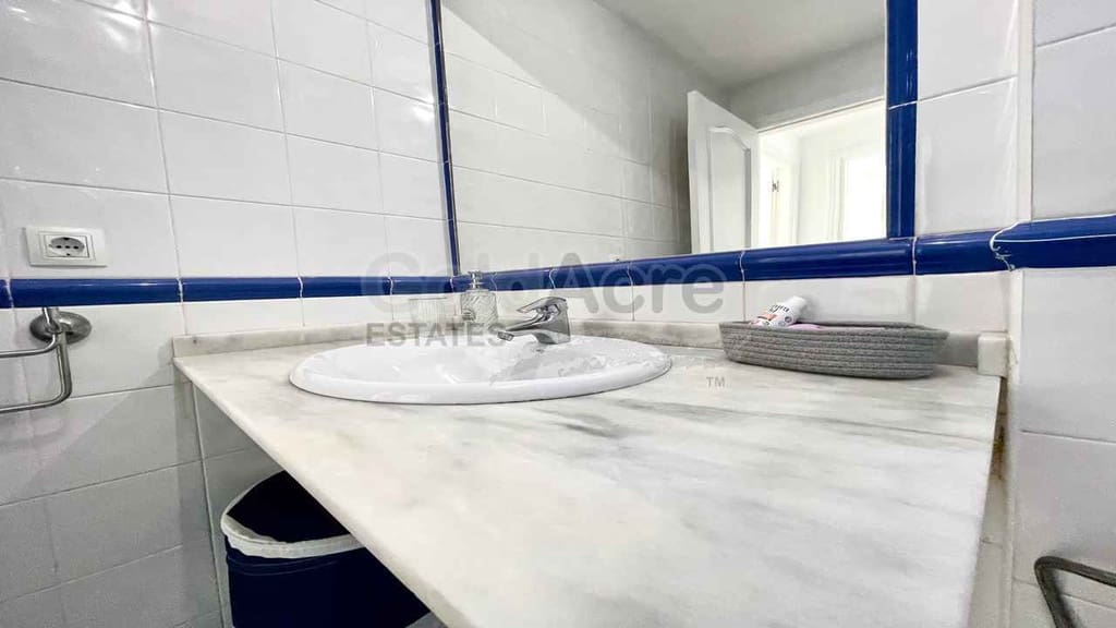 2 slaapkamer Appartement te koop in Corralejo - € 279.000 (Ref: 9242567)