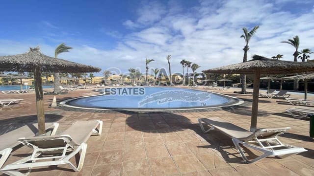 Apartamento de 1 habitación en Corralejo, La Oliva en venta con piscina - 169.500 € (Ref: 9271984)