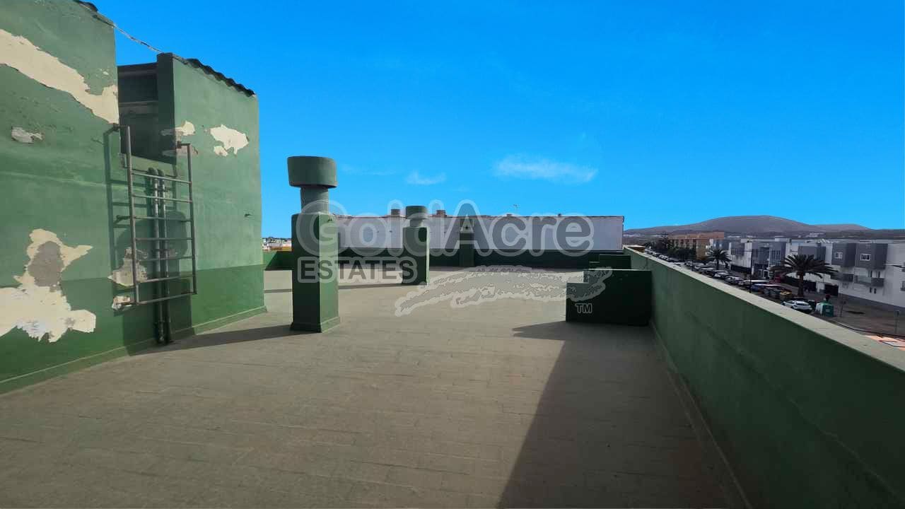 Apartamento de 2 habitaciones en Corralejo en venta - 197.000 € (Ref: 9291174)