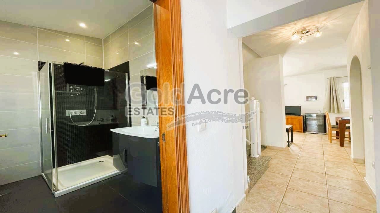 3 sypialnia Apartament na sprzedaż w Corralejo z basenem - 425 000 € (Ref: 9291175)