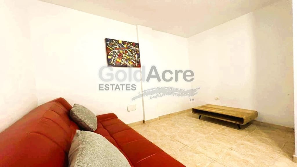 3 sovrum Villa till salu i Corralejo med pool - 425 000 € (Ref: 9291175)