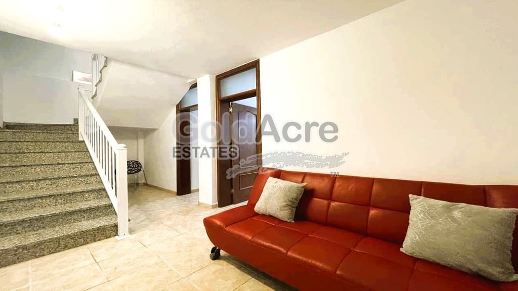 3 sovrum Villa till salu i Corralejo med pool - 425 000 € (Ref: 9291175)