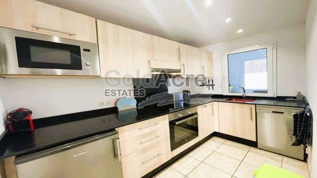 3 Zimmer Villa zu verkaufen in Corralejo, La Oliva mit Pool - 425.000 € (Ref: 9291175)