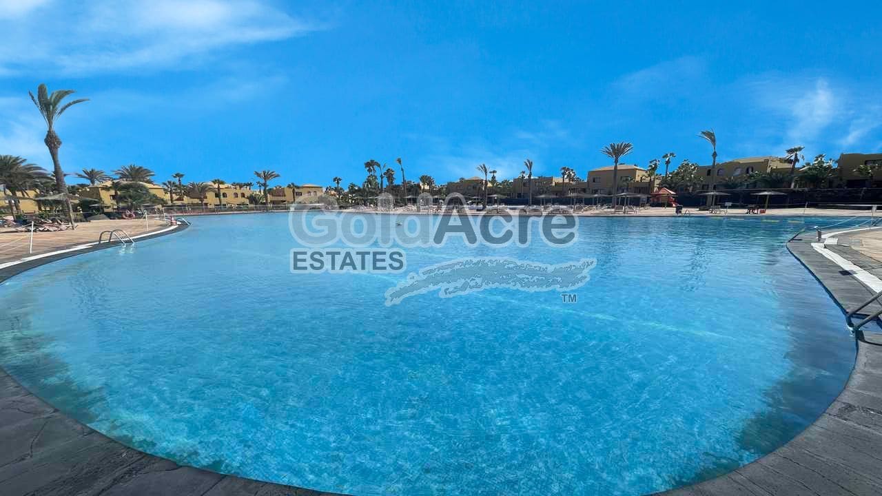 1 sypialnia Apartament na sprzedaż w Corralejo z basenem - 180 000 € (Ref: 9294113)