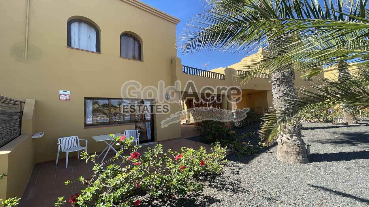1 sypialnia Apartament na sprzedaż w Corralejo z basenem - 180 000 € (Ref: 9294113)