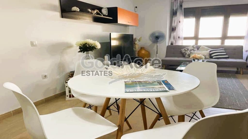 1 bedroom Apartment for sale in El Cotillo - € 279,000 (Ref: 9302915)