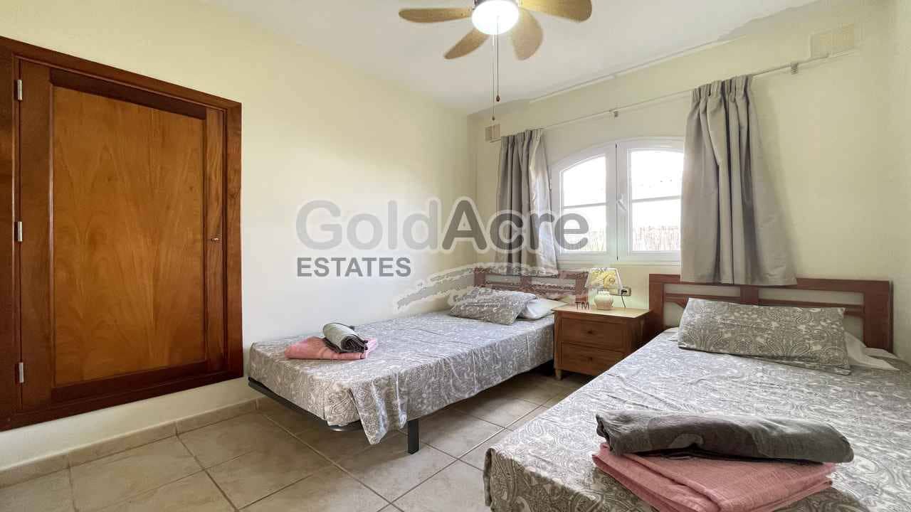 4 sovrum Villa till salu i Caleta de Fuste med pool - 510 000 € (Ref: 9304906)