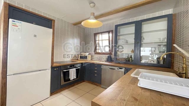 2 soveværelse Bungalow til salg i Corralejo, La Oliva med swimmingpool - € 790.000 (Ref: 9310556)