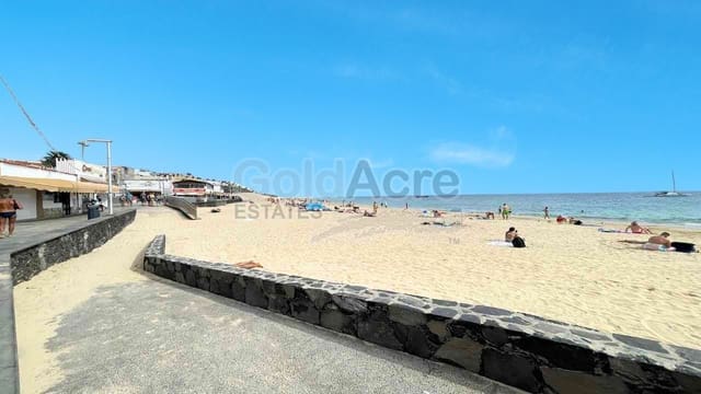 Commercial for sale in Morro Jable, Pájara - € 295,000 (Ref: 9311191)