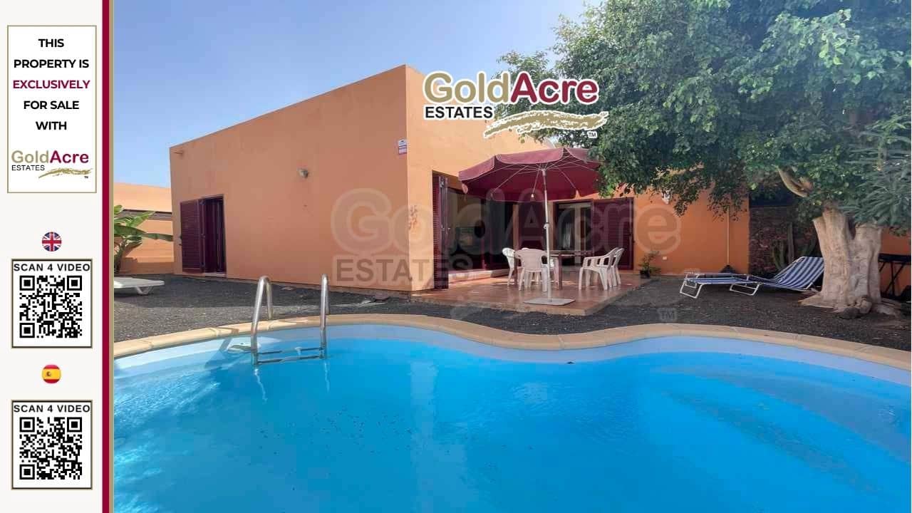Chalet de 3 habitaciones en La Oliva en venta - 329.000 € (Ref: 9312450)