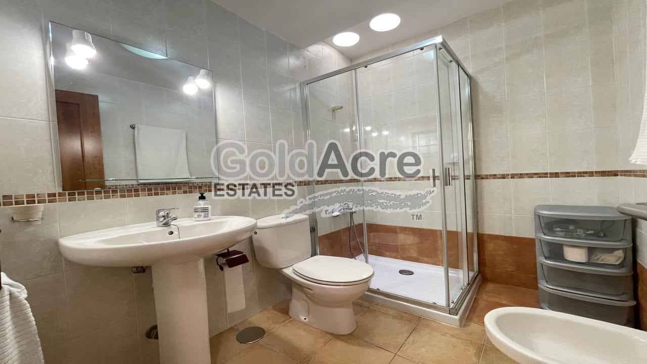 Chalet de 3 habitaciones en La Oliva en venta - 329.000 € (Ref: 9312450)