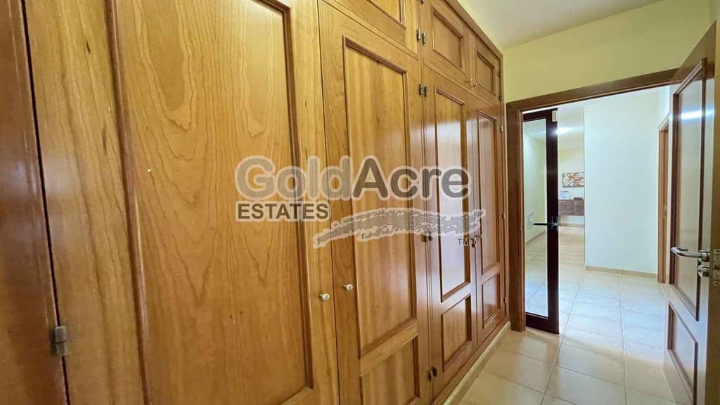 3 quarto Moradia para venda em La Oliva com piscina garagem - 329 000 € (Ref: 9312450)