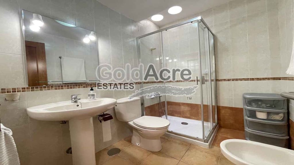 3 quarto Moradia para venda em La Oliva com piscina garagem - 329 000 € (Ref: 9312450)