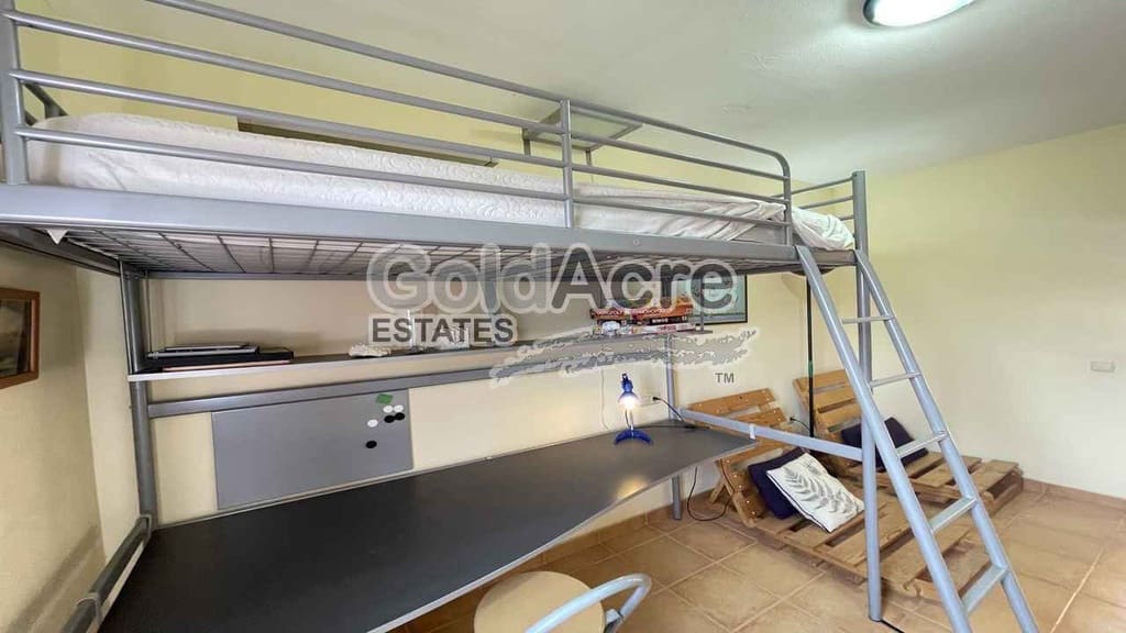 3 quarto Moradia para venda em La Oliva com piscina garagem - 329 000 € (Ref: 9312450)