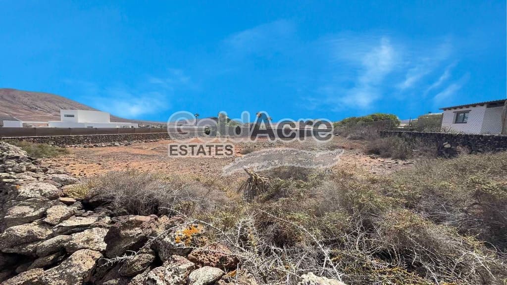 Undeveloped Land for sale in Villaverde - € 160,000 (Ref: 9322137)