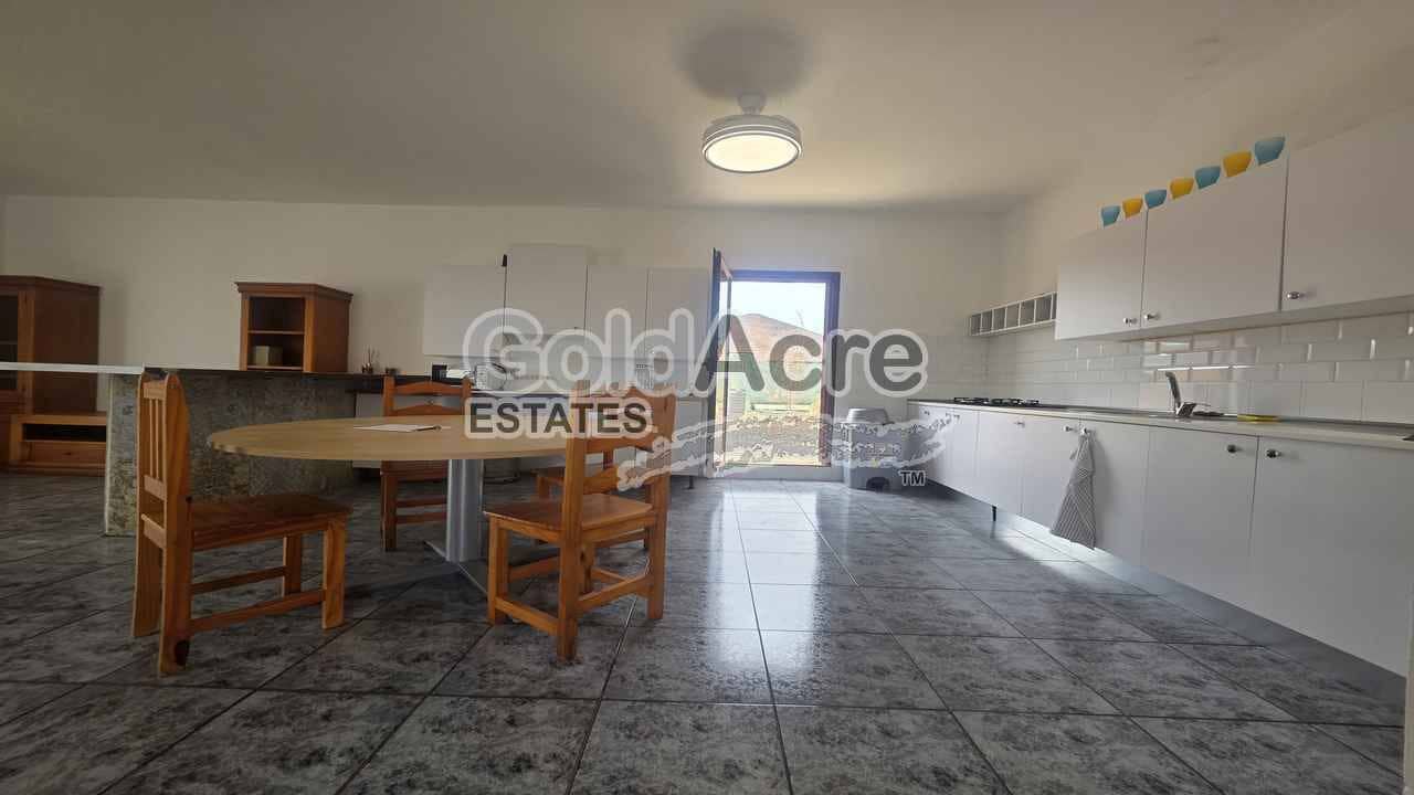 2 bedroom Villa for sale in Tuineje - € 249,000 (Ref: 9330999)