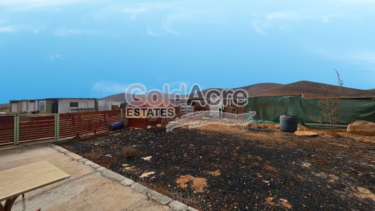 2 bedroom Villa for sale in Tuineje - € 249,000 (Ref: 9330999)