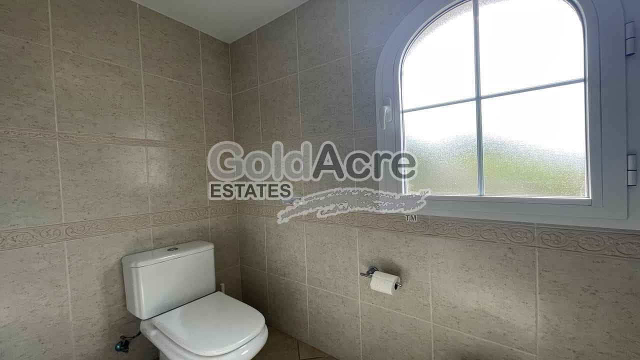 3 sovrum Villa till salu i Caleta de Fuste med pool - 775 000 € (Ref: 9344430)