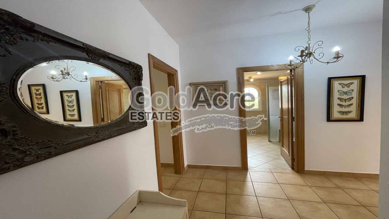 3 sovrum Villa till salu i Caleta de Fuste med pool - 775 000 € (Ref: 9344430)