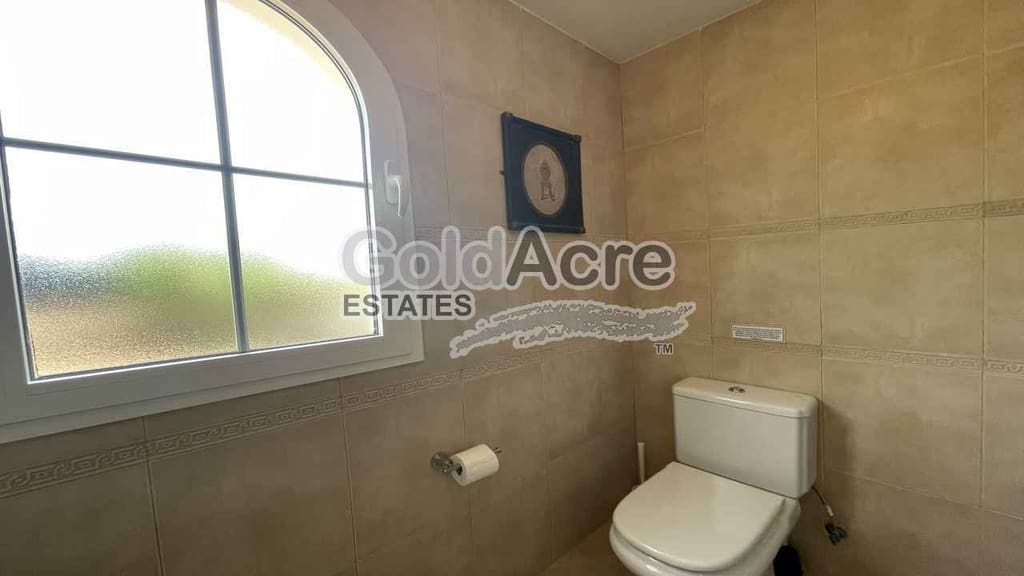 3 sovrum Villa till salu i Caleta de Fuste med pool - 775 000 € (Ref: 9344430)