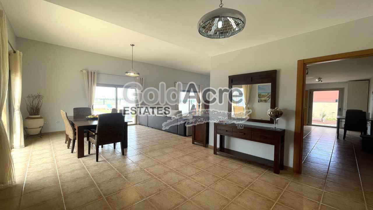 3 sypialnia Willa na sprzedaż w Caleta de Fuste z basenem - 595 000 € (Ref: 9349111)