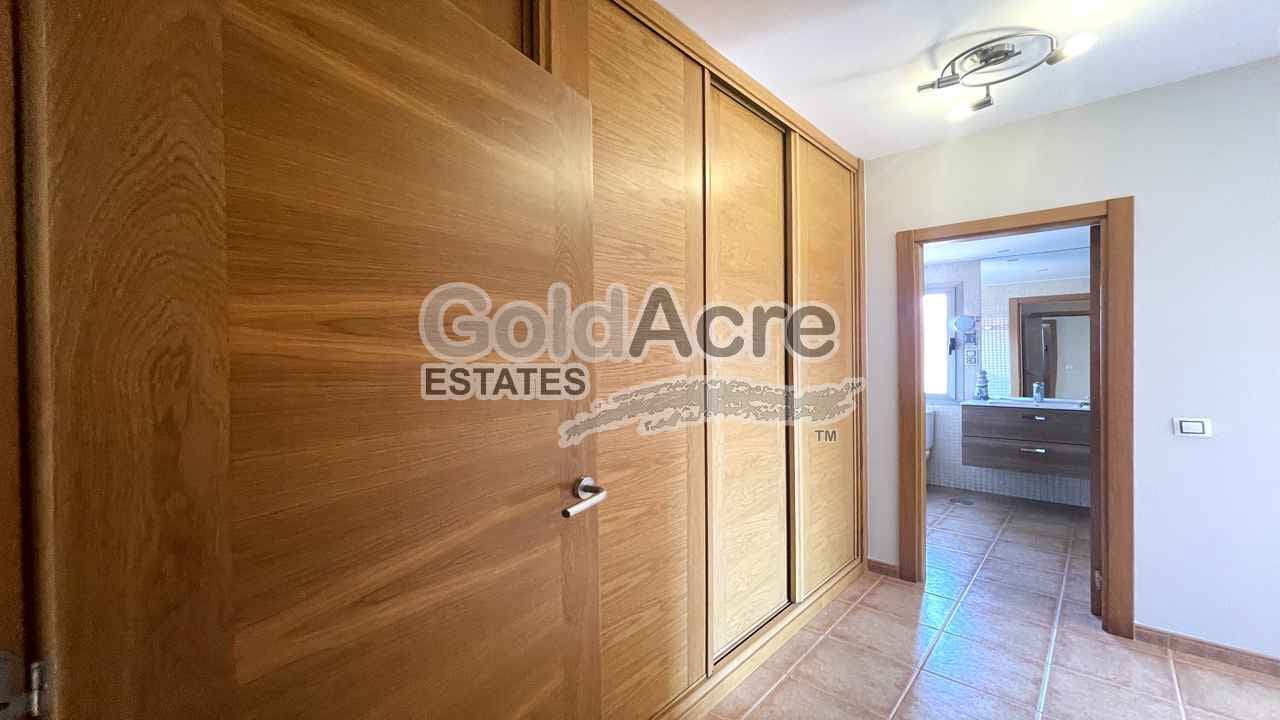 3 sypialnia Willa na sprzedaż w Caleta de Fuste z basenem - 595 000 € (Ref: 9349111)