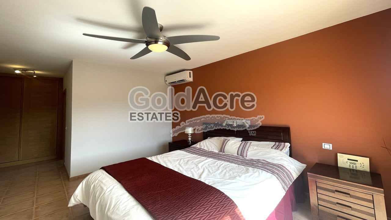 3 sypialnia Willa na sprzedaż w Caleta de Fuste z basenem - 595 000 € (Ref: 9349111)