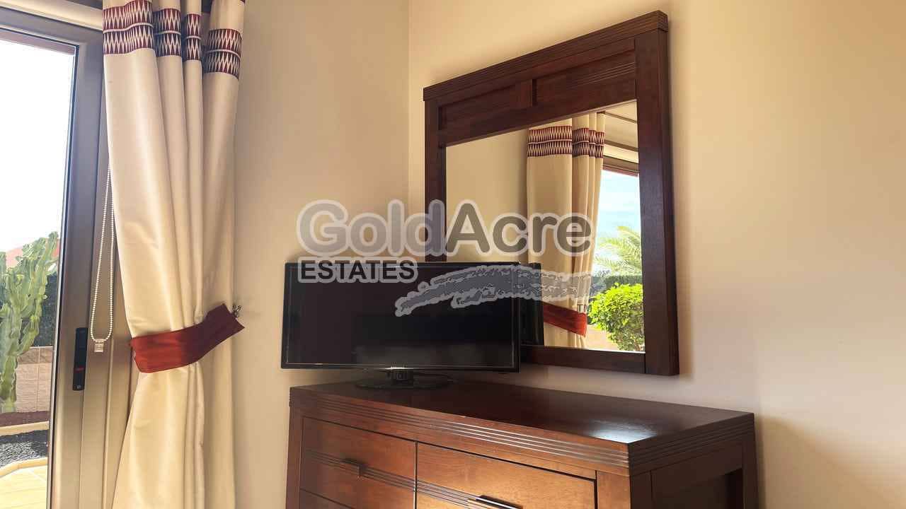 3 sypialnia Willa na sprzedaż w Caleta de Fuste z basenem - 595 000 € (Ref: 9349111)