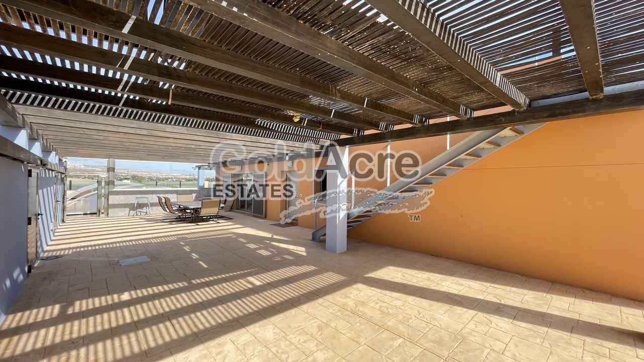 3 sypialnia Willa na sprzedaż w Caleta de Fuste z basenem - 595 000 € (Ref: 9349111)