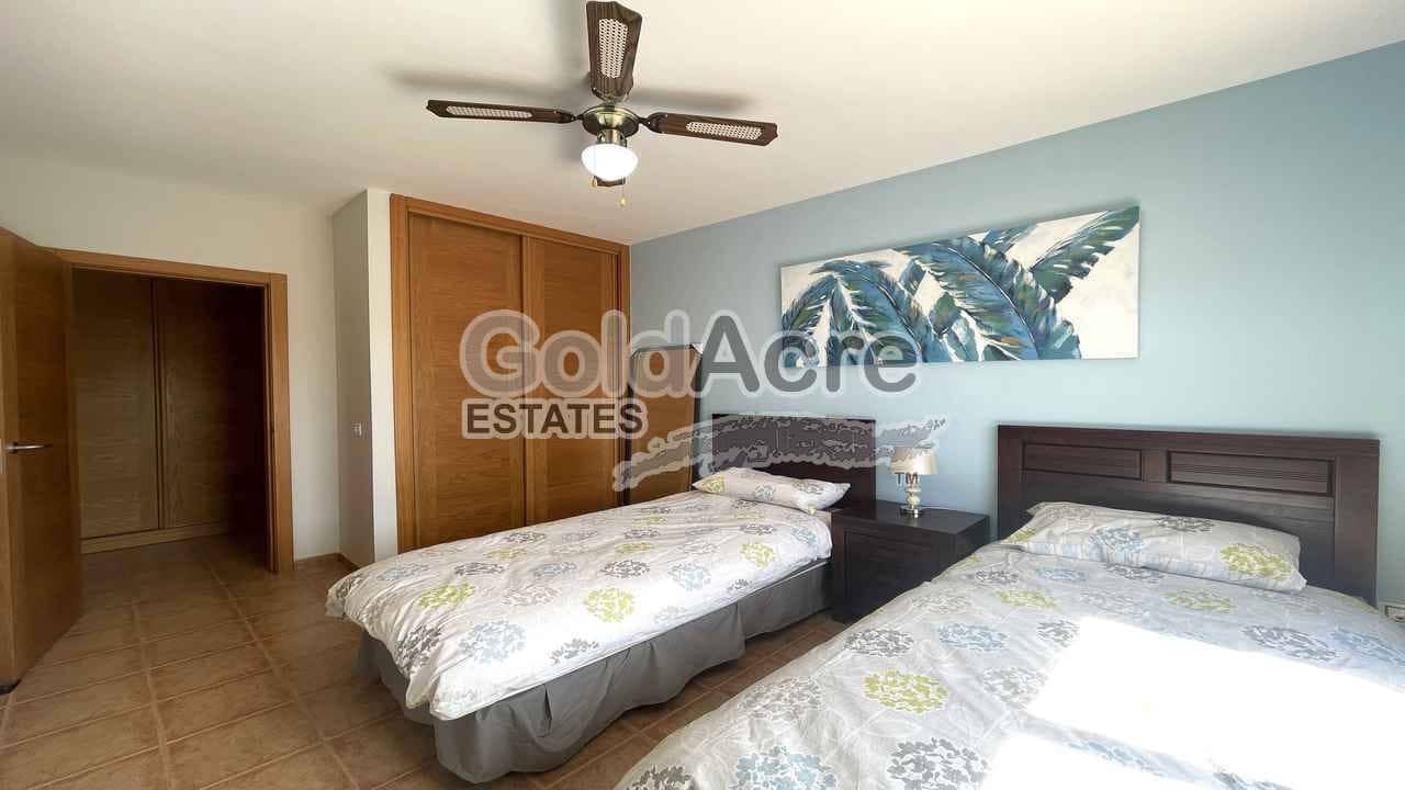 3 sypialnia Willa na sprzedaż w Caleta de Fuste z basenem - 595 000 € (Ref: 9349111)