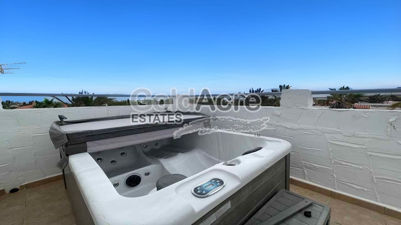 2 slaapkamer Villa te koop in La Oliva - € 430.000 (Ref: 9354104)