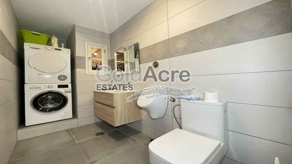 2 bedroom Villa for sale in Parque Holandes - € 430,000 (Ref: 9354104)