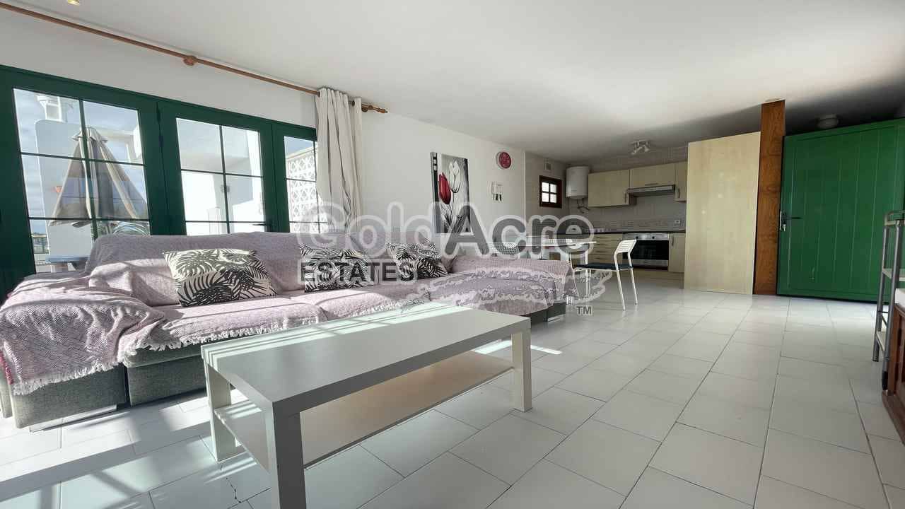 2 slaapkamer Penthouse te koop in Corralejo met zwembad - € 500.000 (Ref: 9356597)