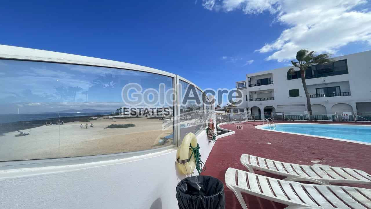2 slaapkamer Penthouse te koop in Corralejo met zwembad - € 500.000 (Ref: 9356597)