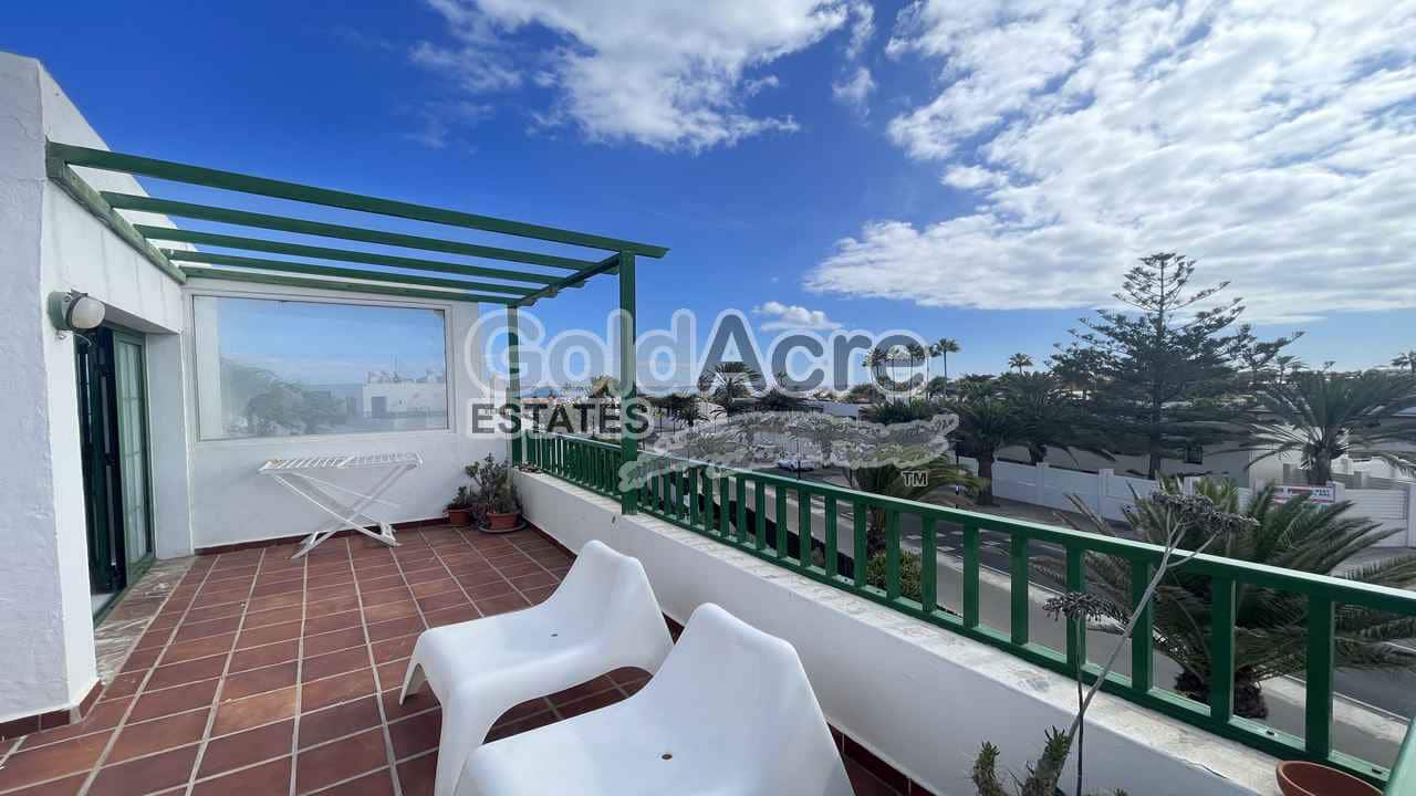 2 slaapkamer Penthouse te koop in Corralejo met zwembad - € 500.000 (Ref: 9356597)