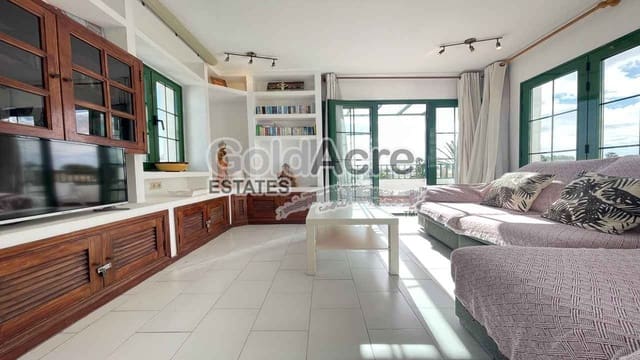 2 slaapkamer Appartement te koop in Corralejo, La Oliva met zwembad - € 500.000 (Ref: 9356597)