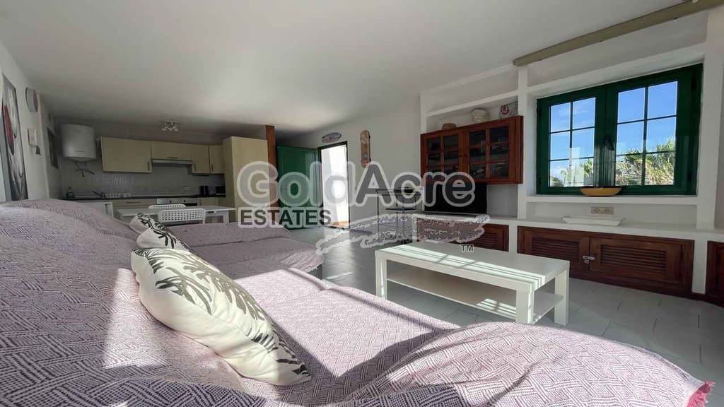 Apartamento de 2 habitaciones en Corralejo en venta con piscina - 500.000 € (Ref: 9356597)