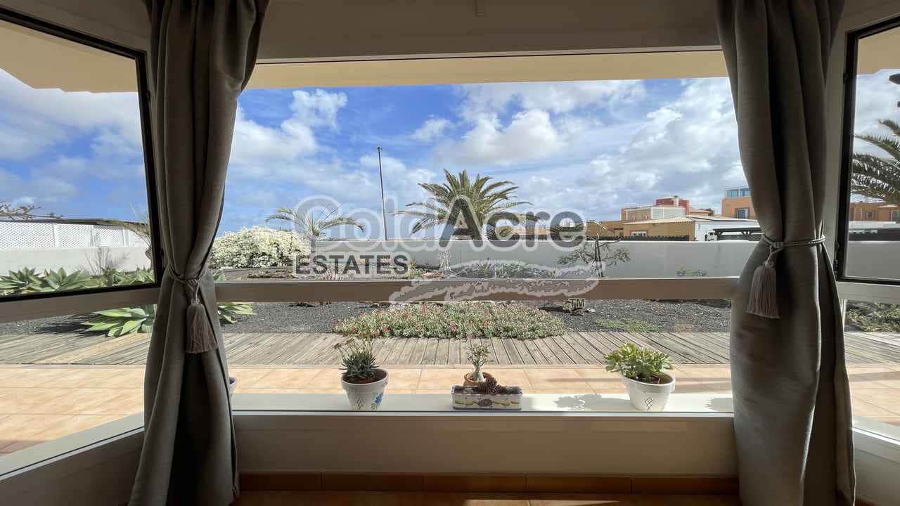 3 sypialnia Willa na sprzedaż w Corralejo - 489 000 € (Ref: 9358948)