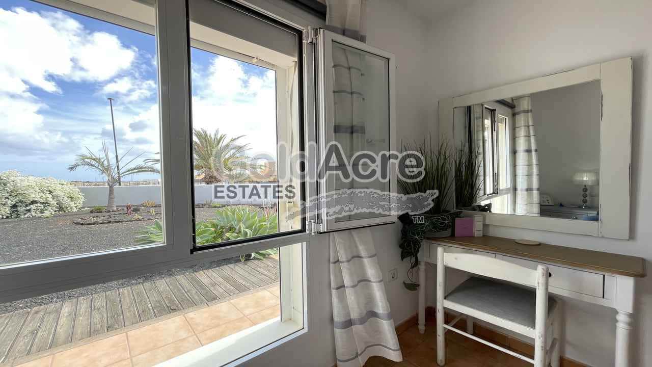 3 sypialnia Willa na sprzedaż w Corralejo - 489 000 € (Ref: 9358948)