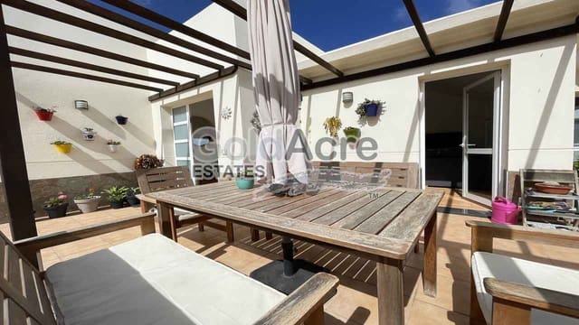 3 makuuhuone Huvila myytävänä paikassa Corralejo, La Oliva - 489 000 € (Ref: 9358948)