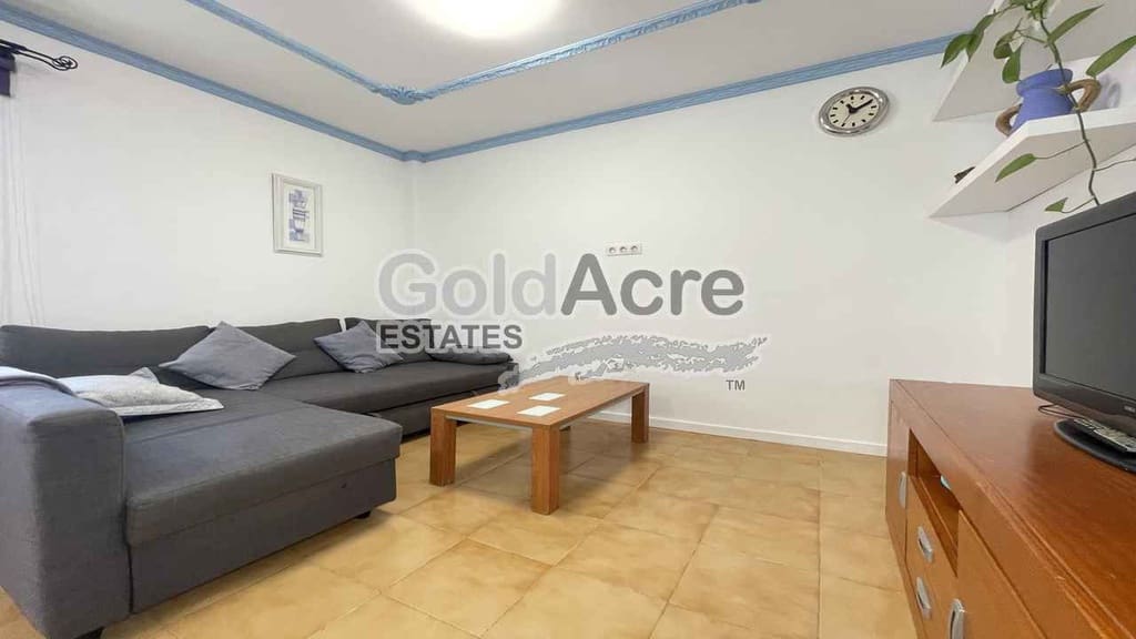 2 bedroom Apartment for sale in Corralejo - € 219,000 (Ref: 9395563)