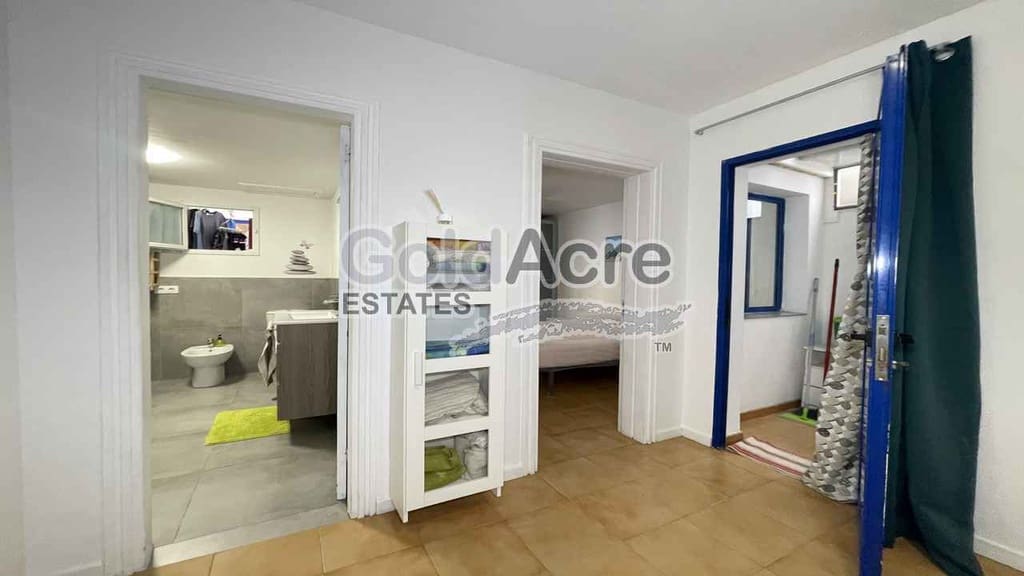 2 bedroom Apartment for sale in Corralejo - € 219,000 (Ref: 9395563)