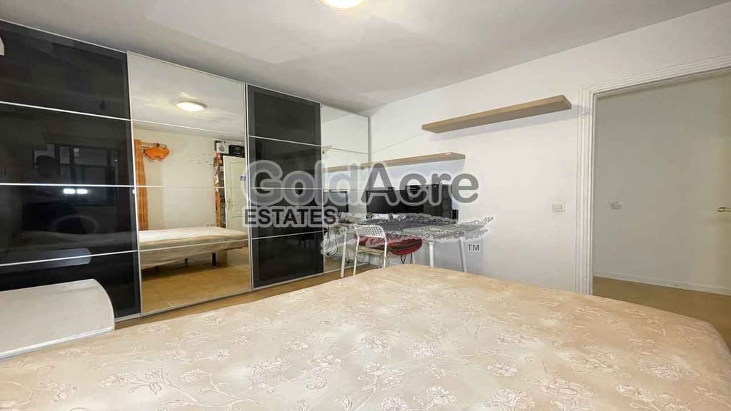 2 bedroom Apartment for sale in Corralejo - € 219,000 (Ref: 9395563)