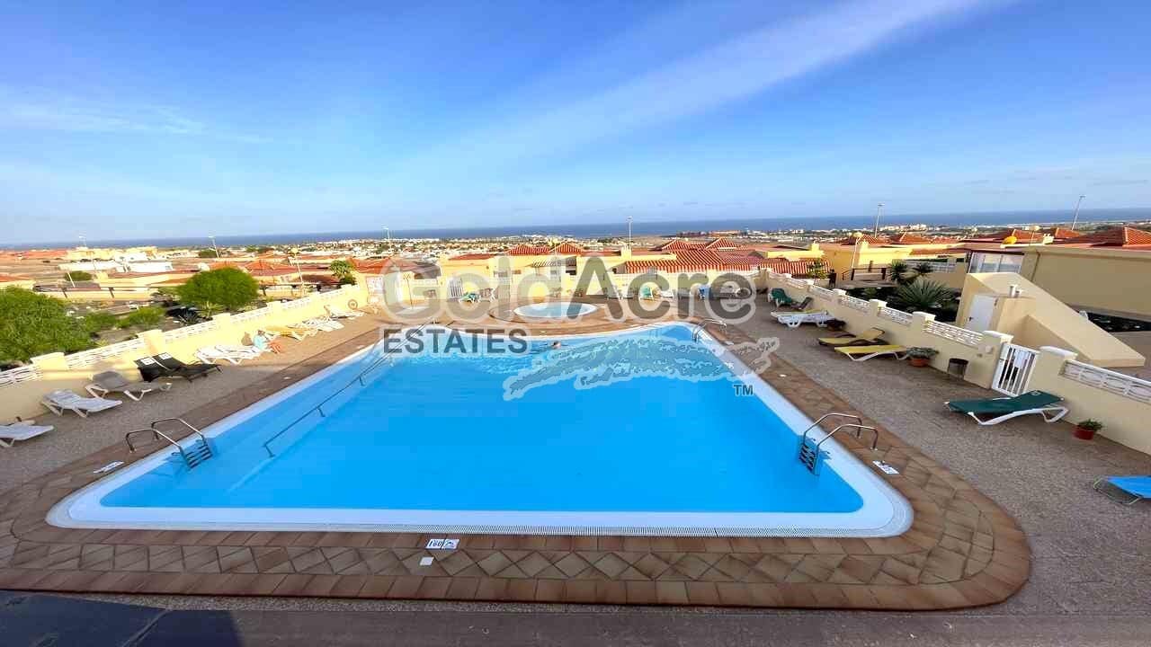 1 quarto Bungalow para venda em Caleta de Fuste com piscina - 195 000 € (Ref: 9395566)