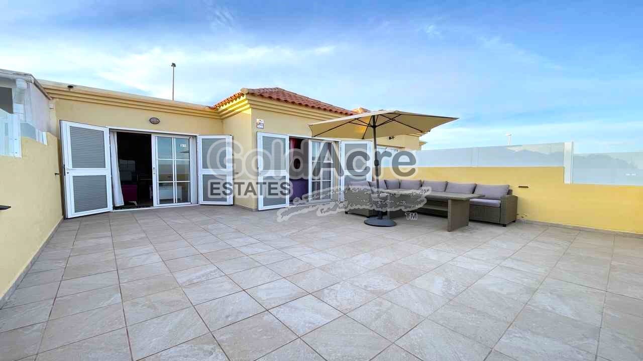1 quarto Bungalow para venda em Caleta de Fuste com piscina - 195 000 € (Ref: 9395566)