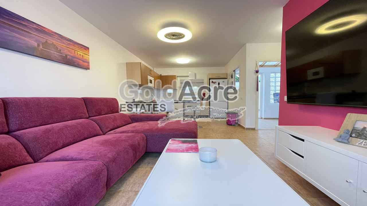 1 quarto Bungalow para venda em Caleta de Fuste com piscina - 195 000 € (Ref: 9395566)