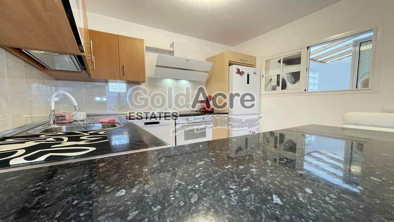 1 quarto Bungalow para venda em Caleta de Fuste com piscina - 195 000 € (Ref: 9395566)